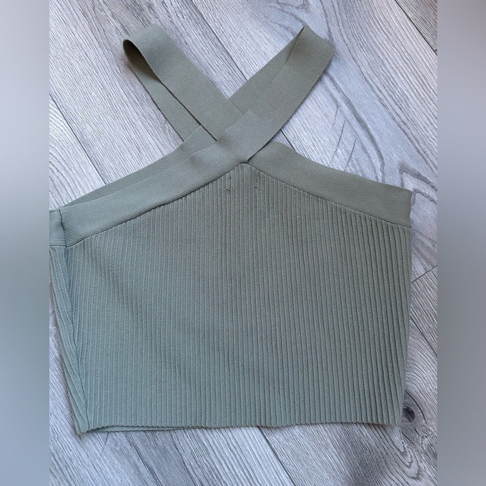 Debut women’s knit tank size M/L sage green